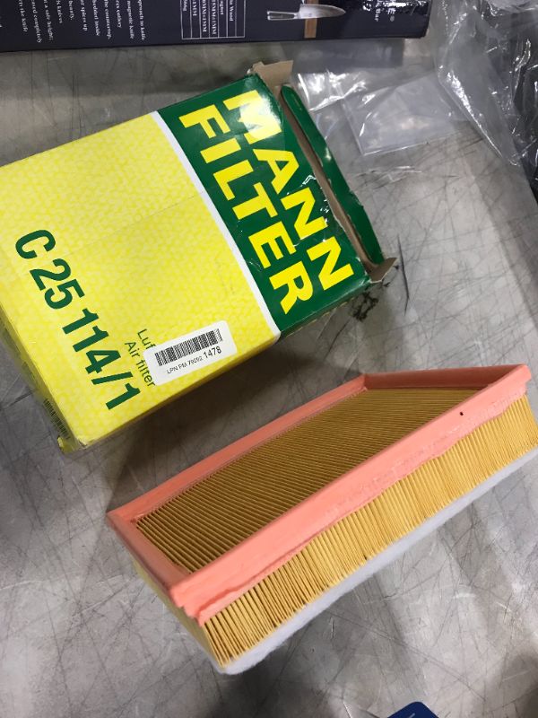 Photo 2 of Air Filter C25114/1 by Mann-Filter
