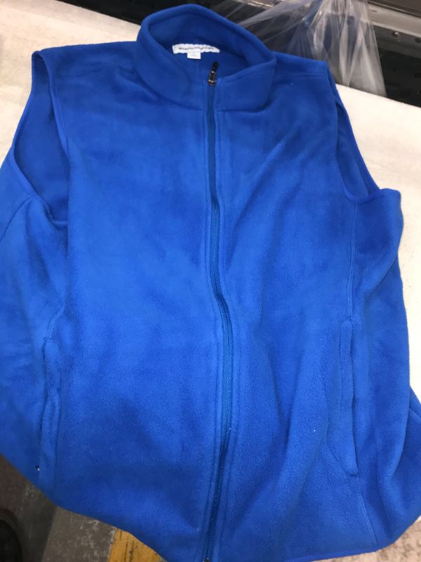 Photo 1 of AMAZON ESSENTIALS BLUE VEST XL