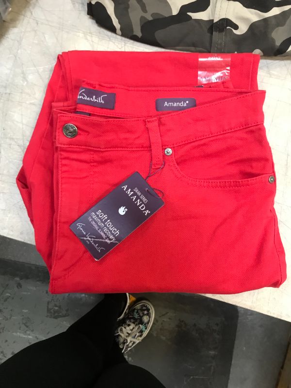 Photo 2 of gloria vanderbilt jeans amanda swan series flawless flex RED
16