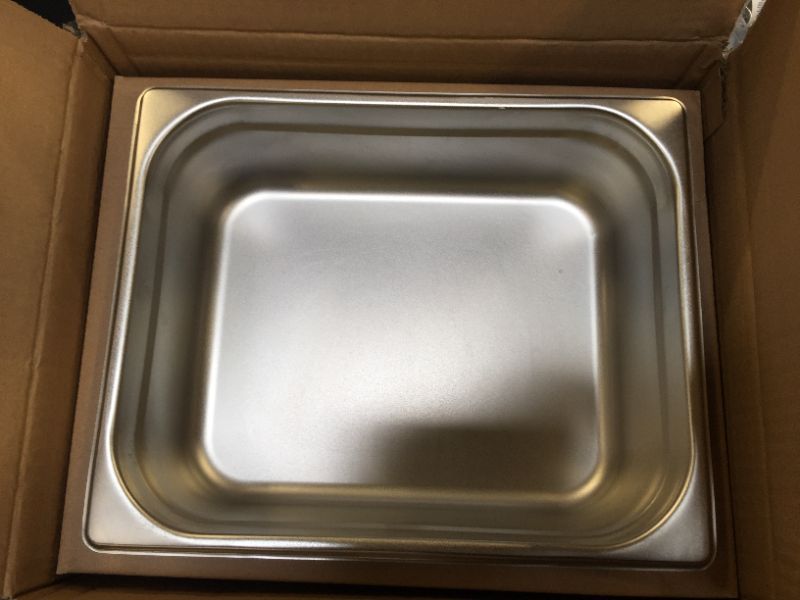 Photo 2 of Amazon Basics Metal 1/2 Size Pan, 4-Inch