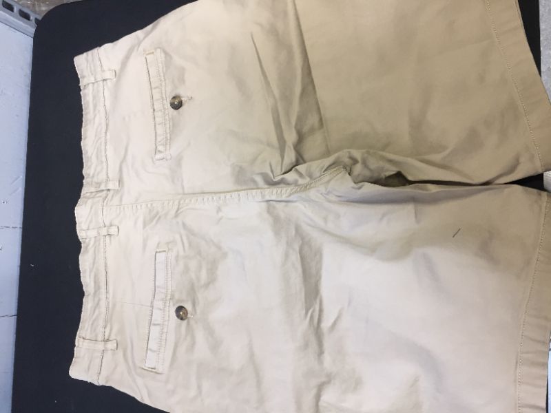 Photo 2 of boys cargo shorts size in picture