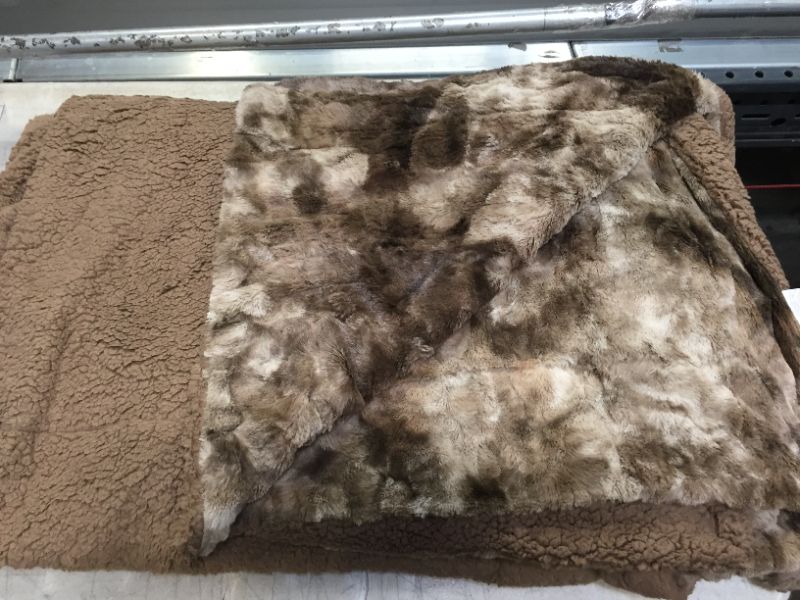 Photo 2 of Bedsure Faux Fur Blankets Twin Size - Brown Fuzzy Plush Fluffy Soft Sherpa Fleece Twin Blanket for Bed, 60x80 inches
