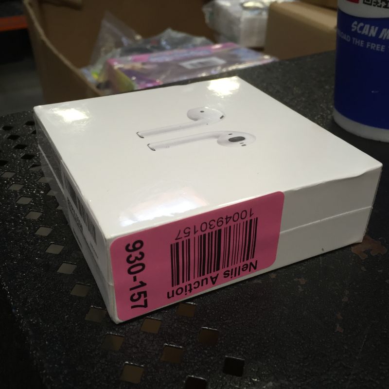 Photo 3 of Apple AirPods (2nd Generation)