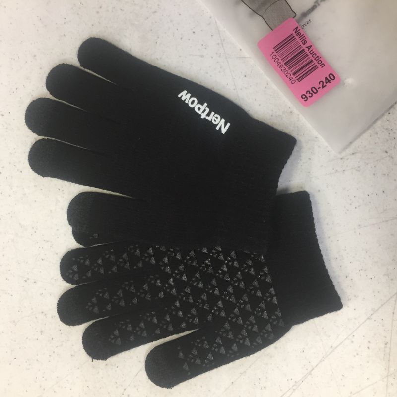 Photo 2 of GLOVES MEDIUM BLACK WARM KNIT TOUCH SCREEN by NERTPOW size medium