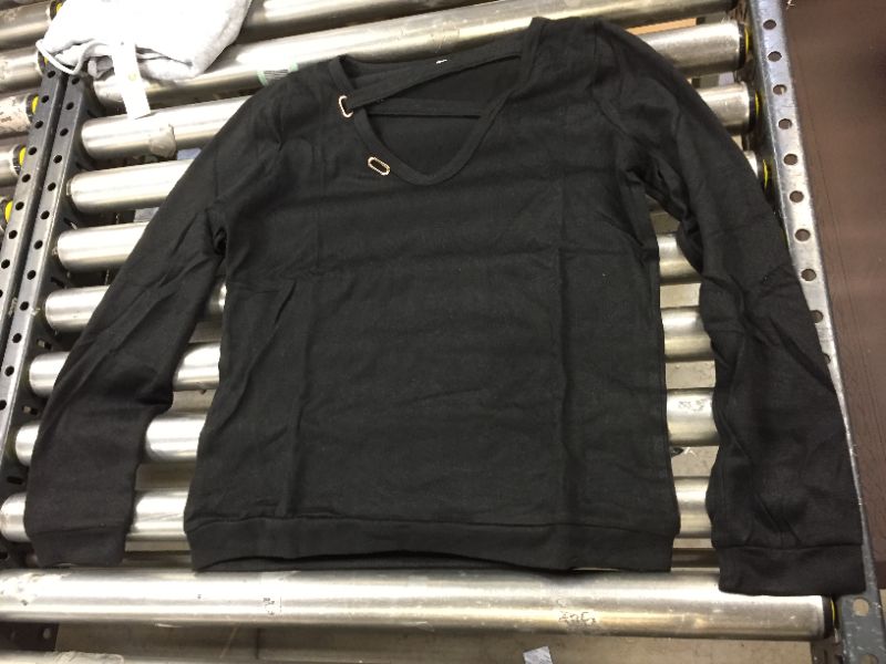 Photo 1 of KIDS  BLACK  SWEATER XLARGE