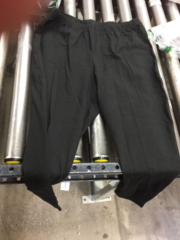 Photo 1 of Generic black pants XL