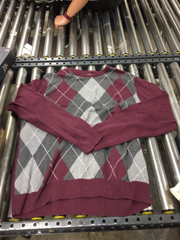 Photo 2 of Amazon Essentials Men's Crewneck Sweater
size xxl 