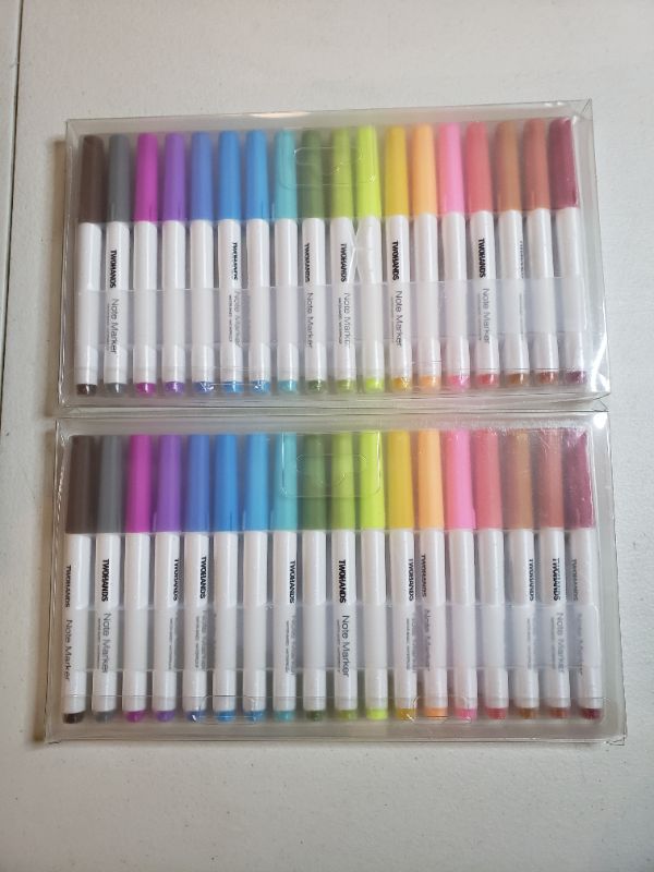 Photo 2 of TWOHANDS Highlighters,18 Assorted Pastel Colors,Creative Note Markers,Chisel Tip Marker Pens,21373
LOT OF 2.