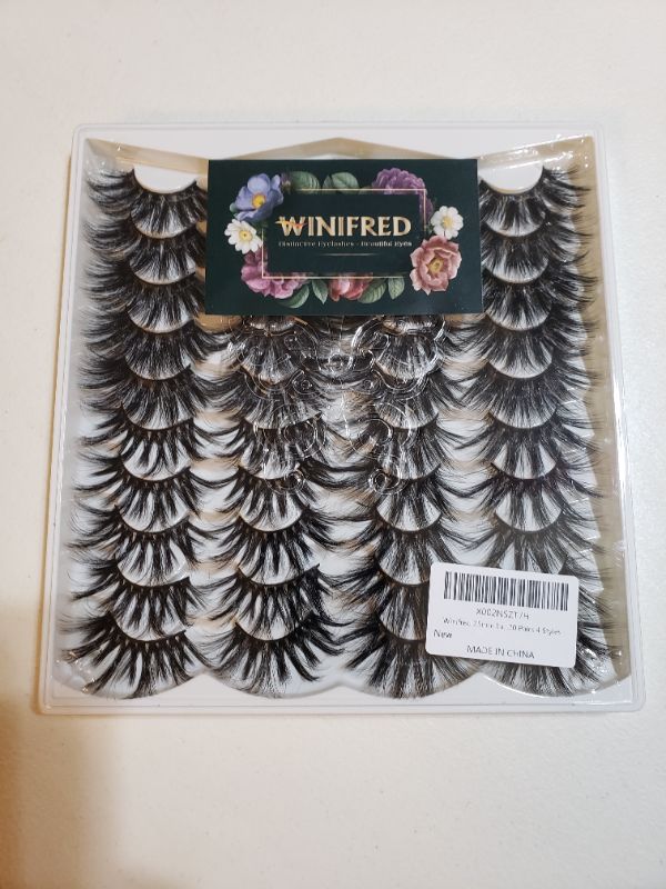 Photo 1 of WINIFRED EYELASHES KIT, 20 PAIR, 4 STYLES.