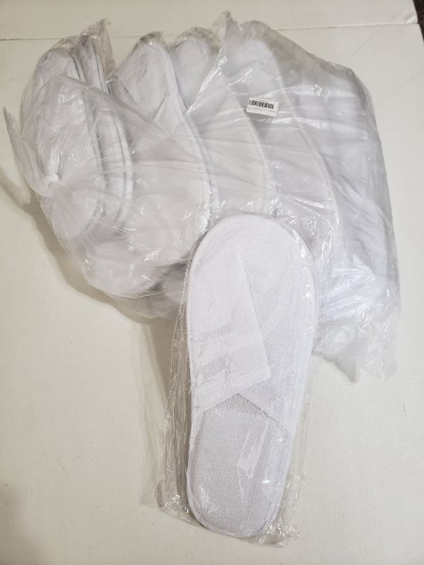 Photo 1 of 20 PAIR DISPOSABLE WHITE SLIPPERS