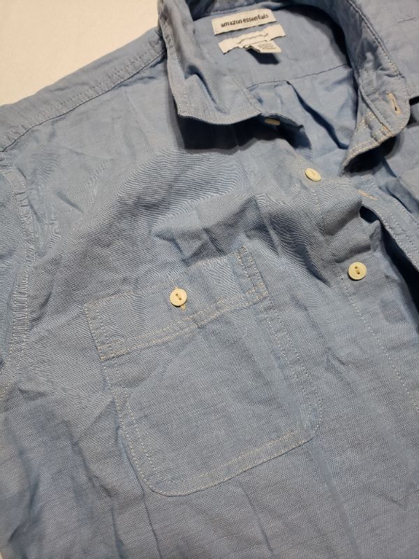 Photo 1 of WOMEN'S BLUE BUTTON UP SHIRT, SIZE L