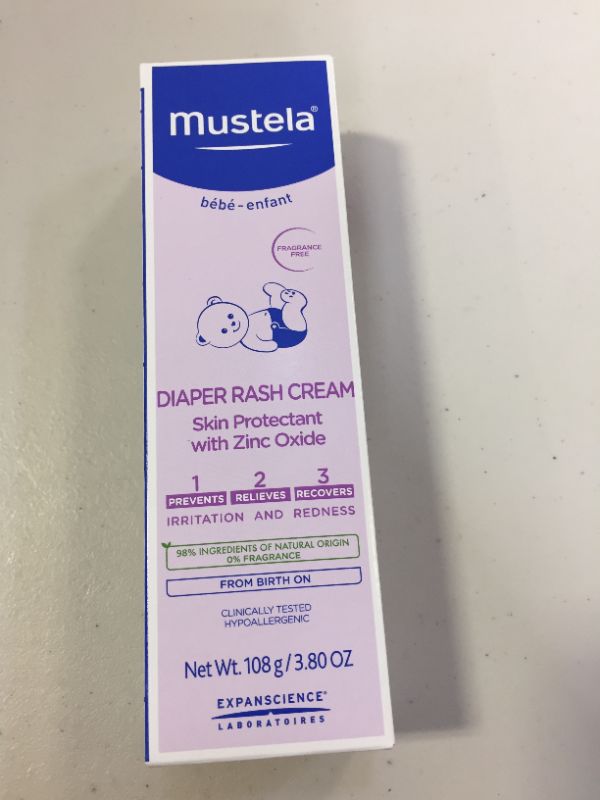 Photo 2 of Mustela Baby Diaper Rash Cream 123 - Skin Protectant with Zinc Oxide - Fragrance Free & Paraben Free - with 98% Natural Ingredients - Various Packaging
3.8 Ounce (Pack of 1)