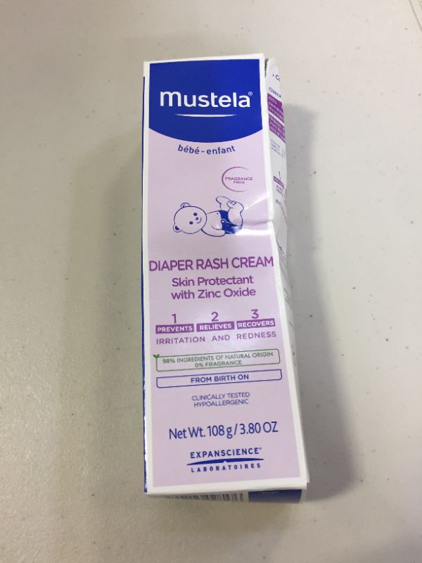 Photo 2 of Mustela Baby Diaper Rash Cream 123 - Skin Protectant with Zinc Oxide - Fragrance Free & Paraben Free - with 98% Natural Ingredients - Various Packaging
3.8 Ounce (Pack of 1) exp year 2024 damages to packaging from exposure