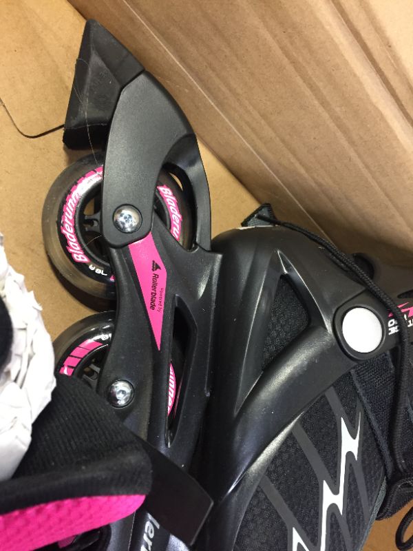 Photo 5 of Bladerunner Advantage ProXT Women's Inline Skates SIZE 9 (DIRT AND SCRATCHES ON ITEM FROM PRIOR USE)