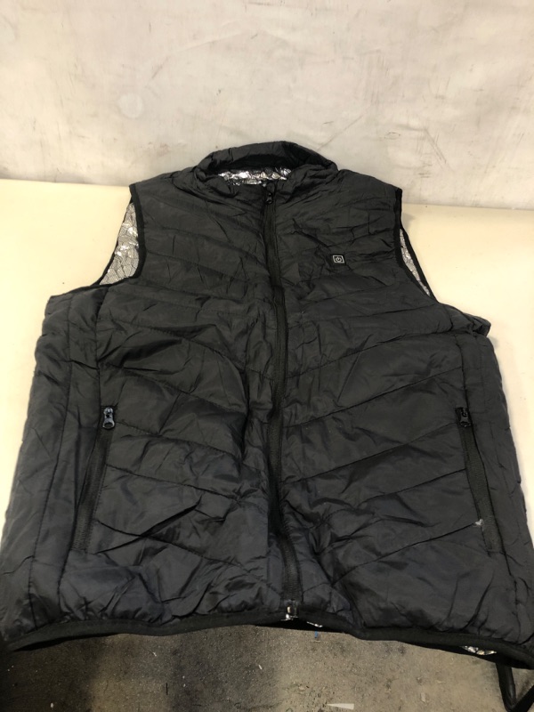 Photo 2 of black heated vest size men L/XL 