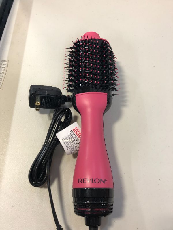 Photo 3 of REVLON HOT AIR BRUSH (MINOR SMASHES TO BRISTLES,MISSING BOX) 