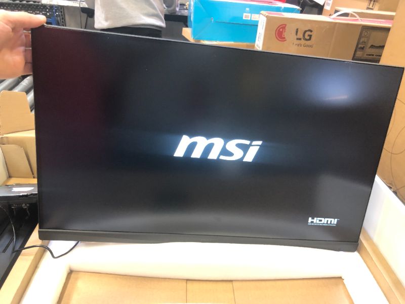 Photo 2 of MSI Optix G273 1920x1080, 165hz Refresh rate, 1ms response time IPS panel 