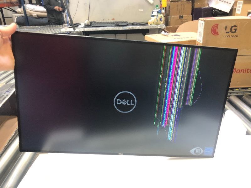 Photo 2 of Dell UltraSharp U2719D - LED Monitor - 27" 60Hz