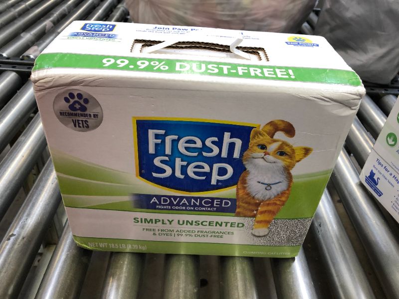 Photo 1 of Fresh Step Advanced Simply Unscented Clumping Clay Cat Litter, 18.5-lb box, 1 pack