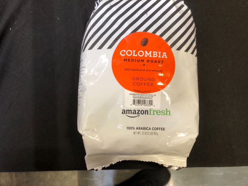 Photo 2 of AmazonFresh Colombia Ground Coffee, Medium Roast, 32 Ounce expires 19/Aug/2022

