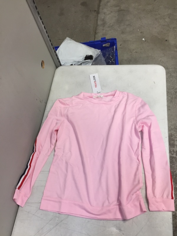 Photo 2 of Generic Pink Women's Track Outfit. Medium