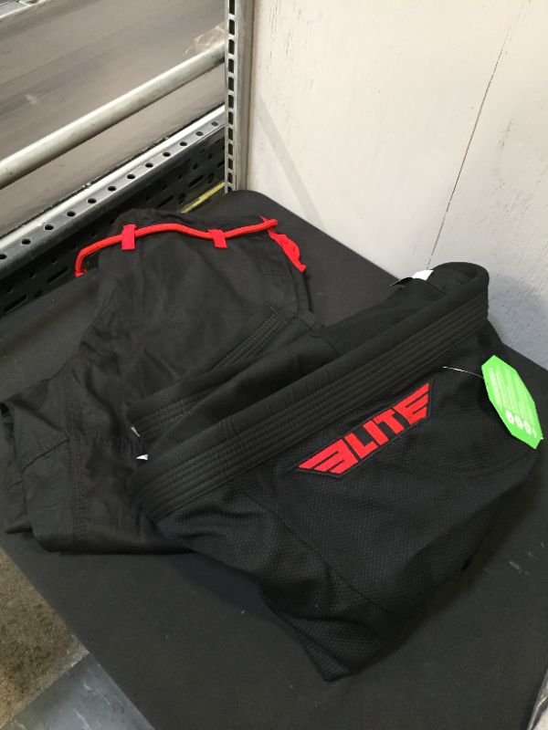 Photo 1 of ELITE SPORTS BLACK JACK AND PANTS
SIZE F2