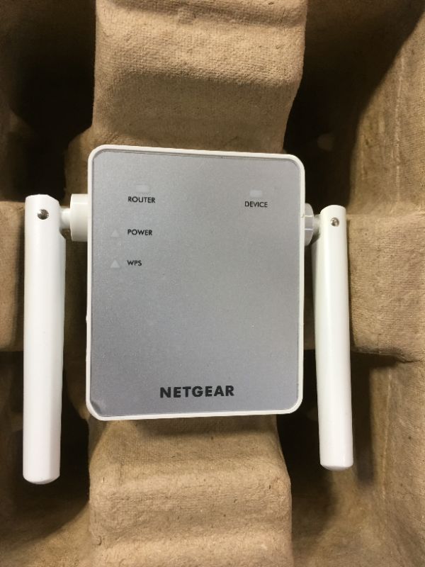 Photo 2 of NETGEAR EX3700 WiFi Range Extender