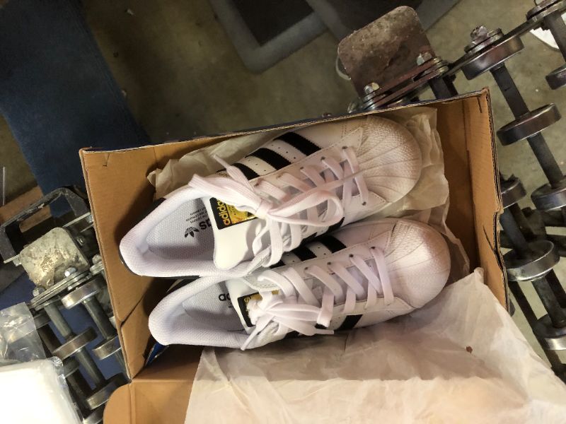 Photo 1 of adidas superstar j size 4 