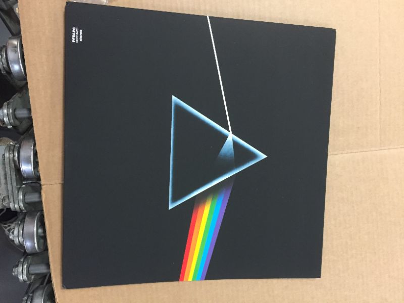 Photo 1 of Pink Floyd- The Dark Side of the Moon (Vinyl)
