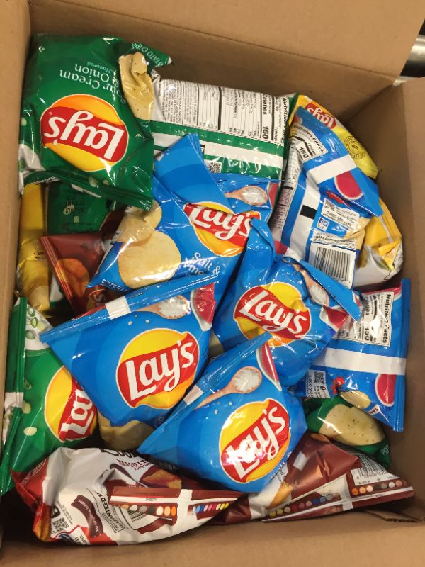 Photo 2 of (EXP 08/24/21) Frito-Lay Ultimate Snacks Mix, (40 Pack)
