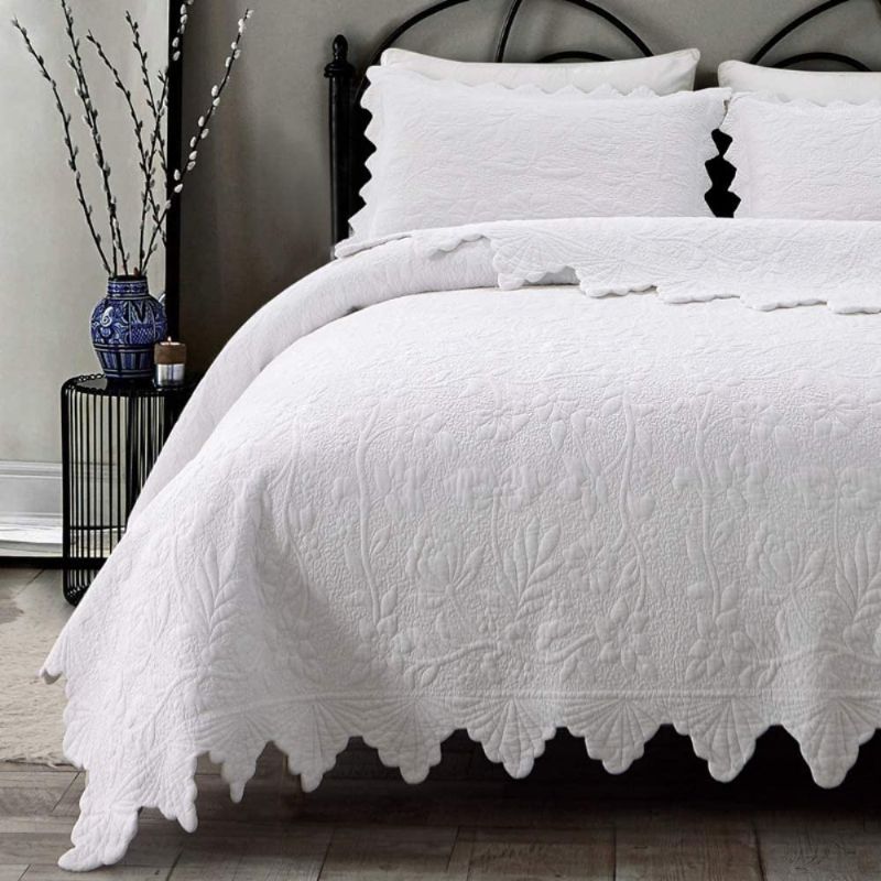 Photo 1 of Brandream White Quilts Set Queen Size Bedspreads Farmhouse Bedding 100% Cotton Quilted Bedspreads
