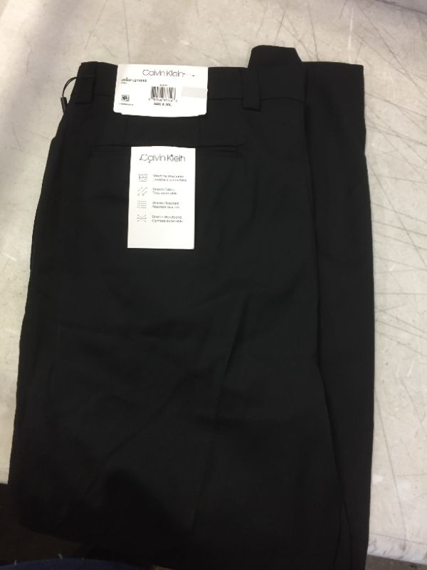 Photo 2 of Calvin Klein Men's Modern Fit Dress Pant SIZE 34W x 30L