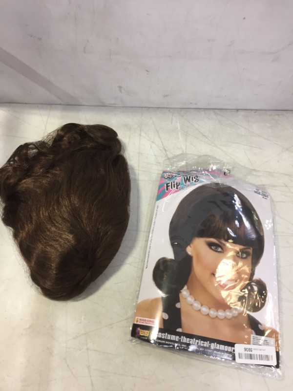 Photo 2 of Forum Novelties Women's Flirting with The 50's Costume Wig, Brown, One Size