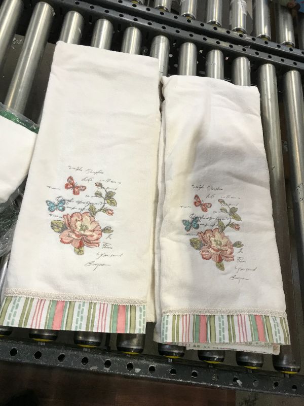 Photo 1 of 6 pack of kitchen and bathroom towels