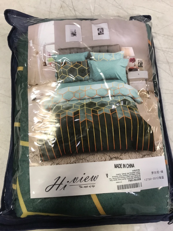 Photo 2 of Cutepuppy Geometric Duvet Cover Queen Size Set Green with Zipper Closure and Corner Ties, Marble Patterned Gradient Color,Diamond Pattern Bedding Set (Green, Queen)