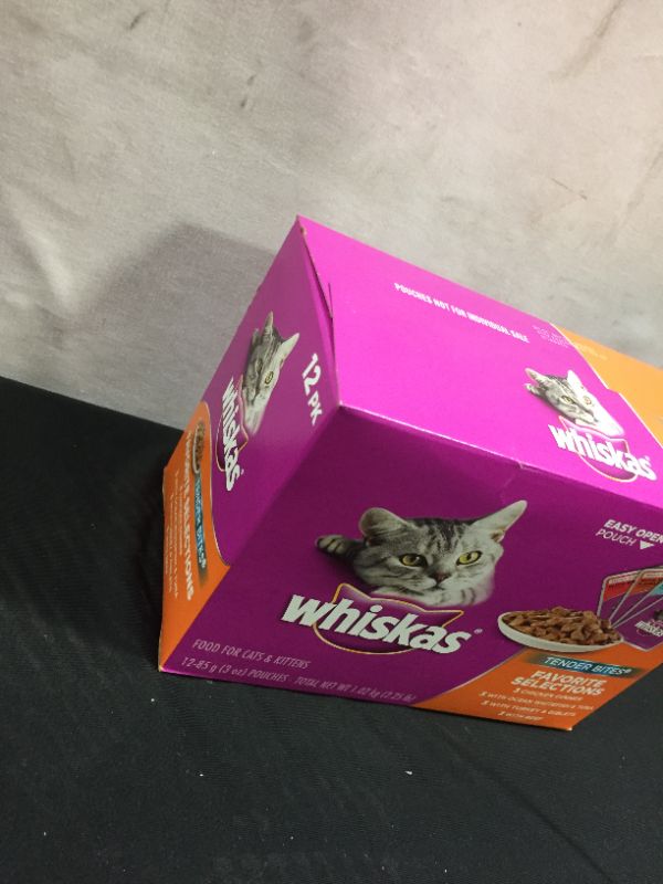 Photo 1 of (12 Pack) WHISKAS TENDER BITES Favorite Selections Variety Pack Wet Cat Food, 3 oz. Pouches   Exp---05-2021
