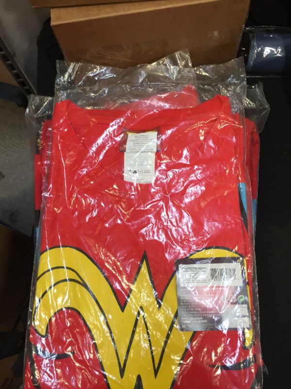 Photo 4 of Wonder Woman Women's Red Cape/Tiara Costume T-Shirt-XLarge (factory sealed)