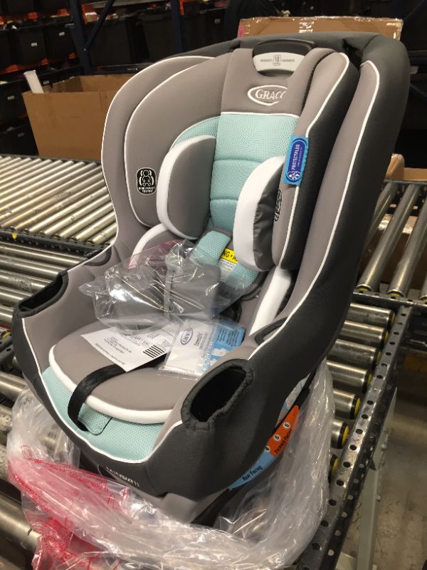 Photo 2 of Graco - Extend2Fit Convertible Car Seat, Spire