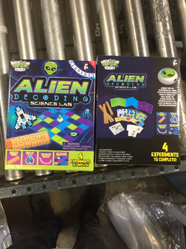 Photo 1 of 3PACK Weird Science Alien Decoding Science Lab
