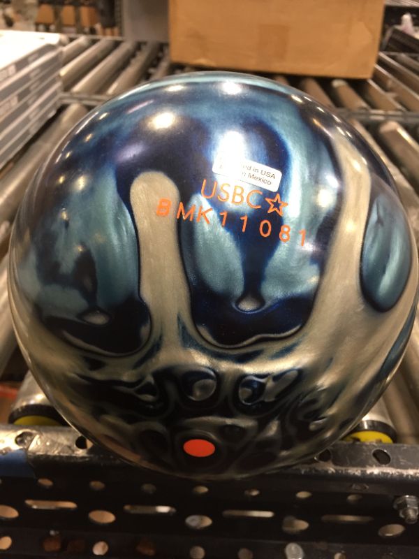 Photo 3 of 15 lbs DV8 Turmoil 2 Pearl Bowling Ball