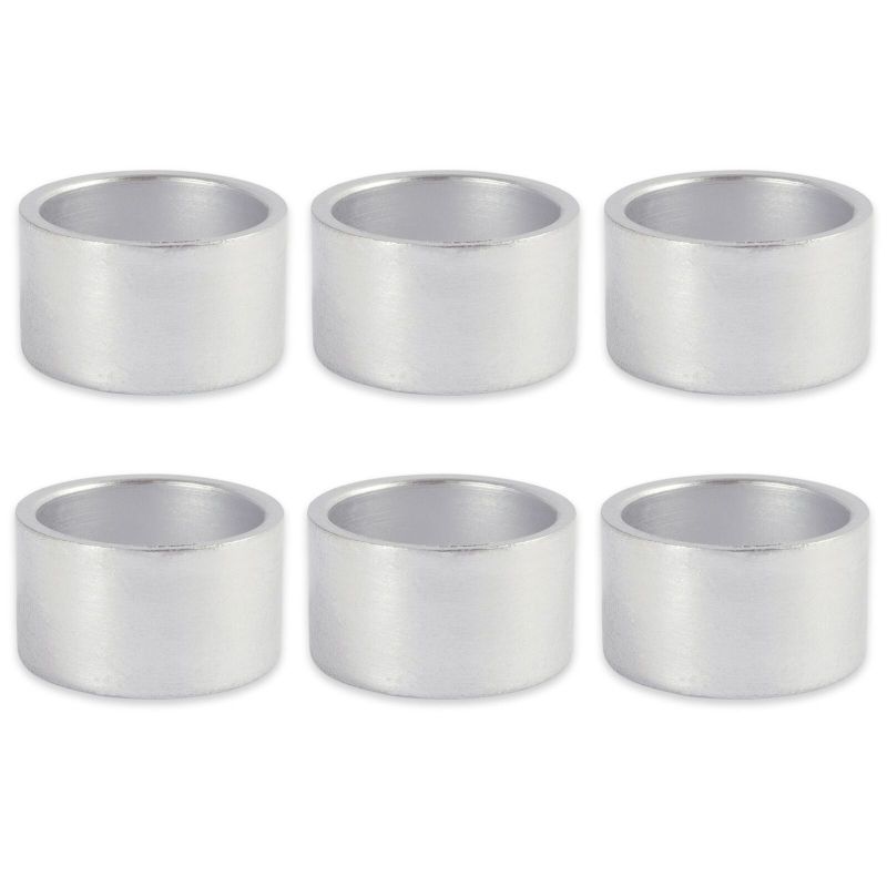 Photo 1 of Design Imports Round Painted Acrylic Kitchen Napkin Ring Set Silver
