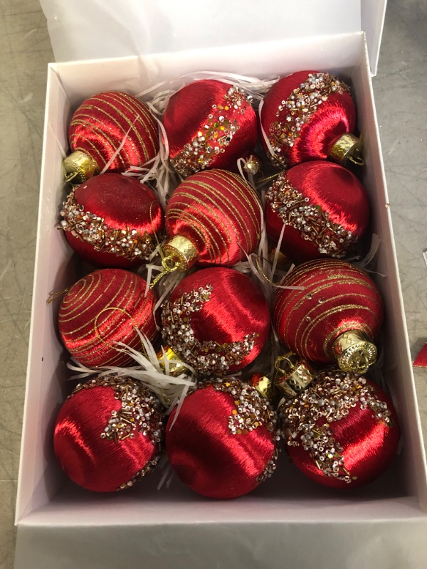 Photo 2 of 12Pcs 4”Christmas Balls, Christmas Tree Ornaments Hanging Christmas Home Decorations for Xmas Tree Holiday Wedding Party Decoration (RED)
