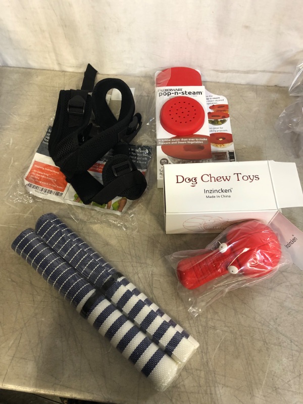 Photo 1 of BAG LOT MISC ITEMS Inzincken Dog Chew Toys for Aggressive Chewers Indestructible Tough Dog Chew Toys for Large Medium Breed Dog-Teeth Cleaning Chews with Non-Toxic Natural Rubber / TSOL Placemats, Placemats for Dining Table Set of 6 , Washable Woven Vinyl