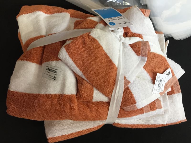 Photo 2 of 4pk Bath Towel Set Orange/White - Room Essentials