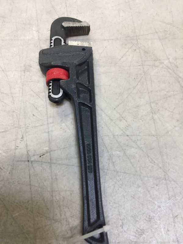 Photo 5 of 10 in. Heavy-Duty Pipe Wrench
