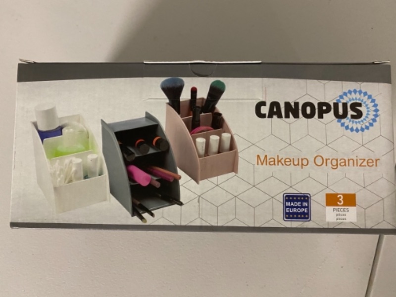 Photo 1 of Canopus make up organizer 3 pieces