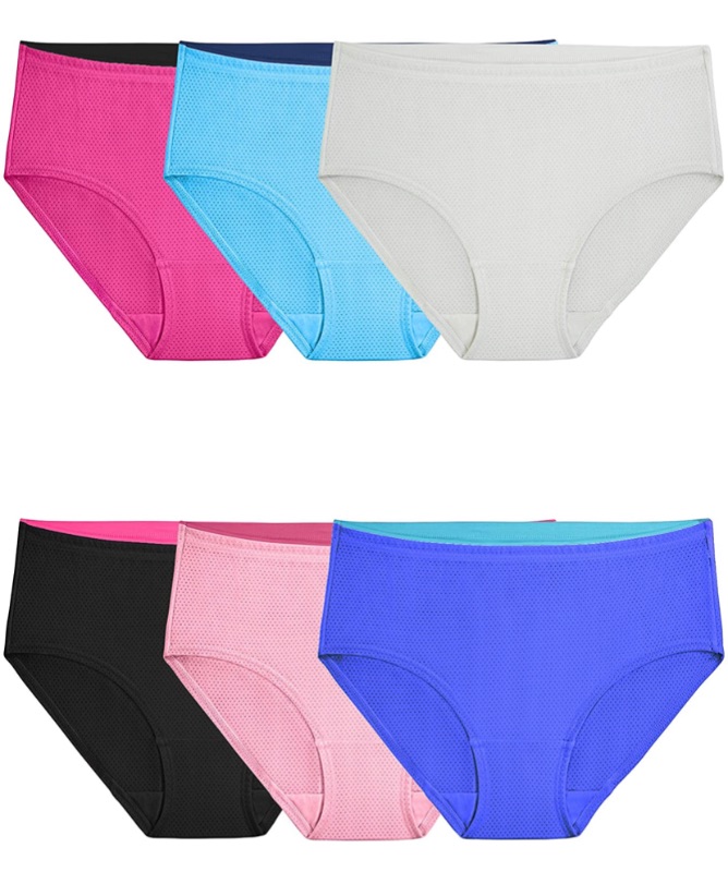 Photo 1 of Fruit of the Loom Women's Breathable Underwear (Regular & Plus Size) size M