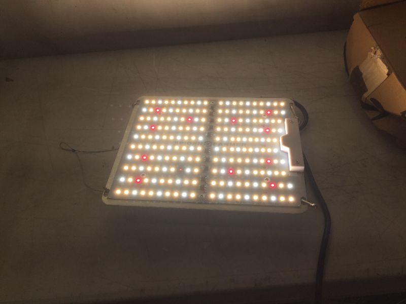 Photo 1 of SPIDER GROW LIGHT (WARE ON ITEM INDICATE PRIOR USE)