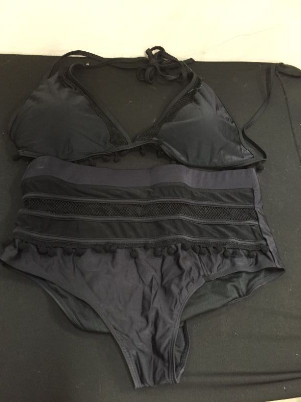 Photo 1 of SIZE XL BLACK 2 PIECE WOMENS SWIMSUIT