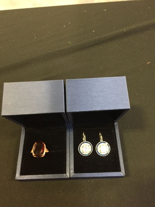 Photo 1 of Generic Ring and Earring Set